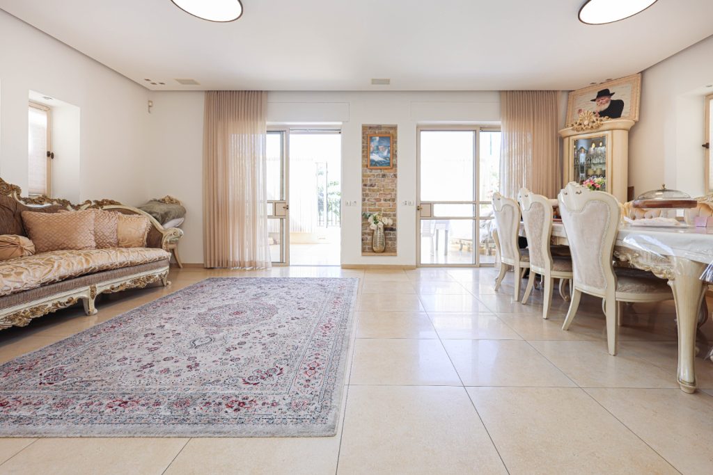 Netanya beachfront Semi-Detached Home on Exodus Street for sale