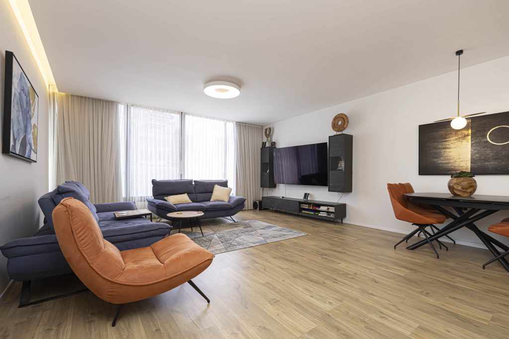 4-bedroom-apartments-for-sale-in-netanya