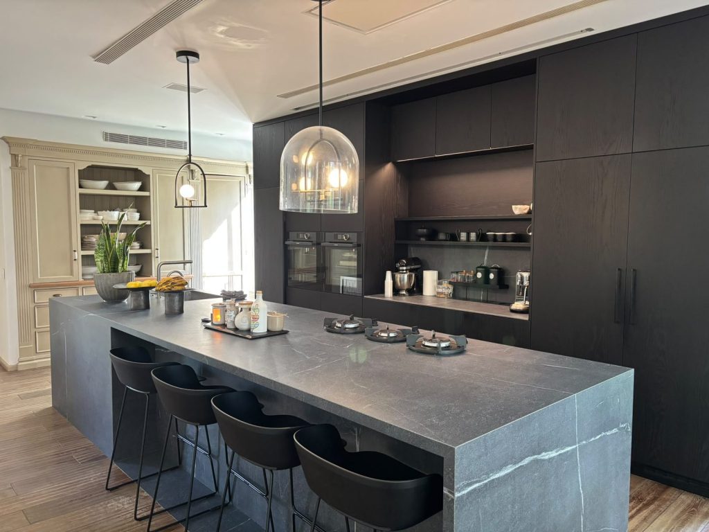 For Sale in Kfar Netter – A Truly Unique Architect-Designed Home