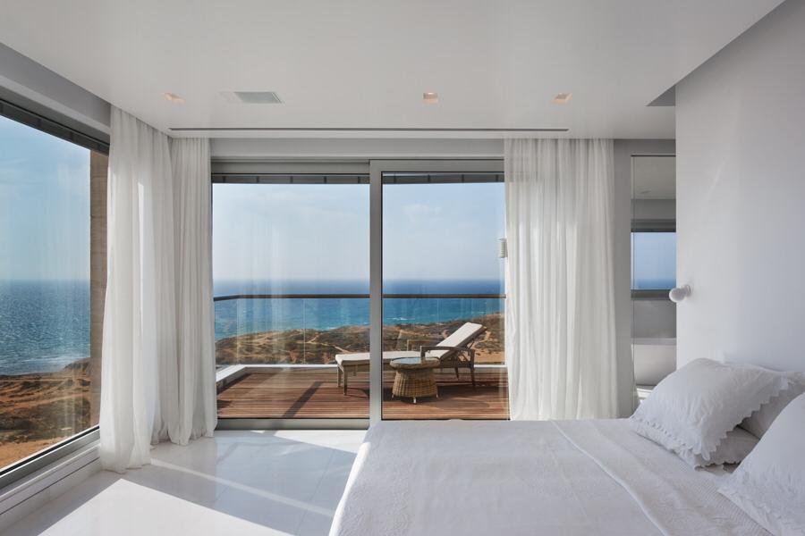 For Sale – An Extraordinary Oceanfront Penthouse in Ir Yamim, Netanya