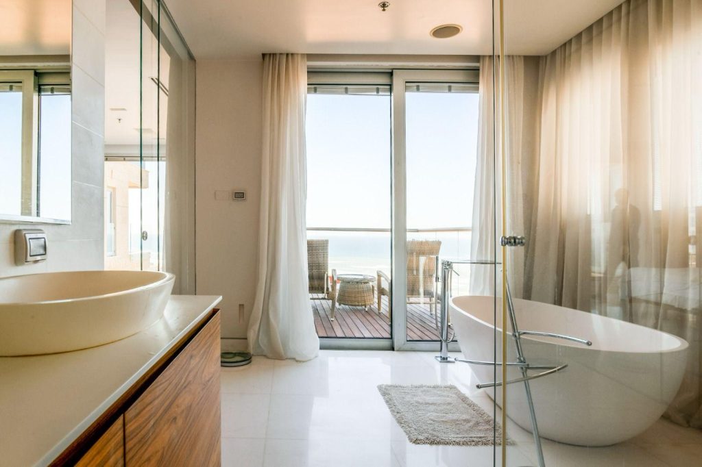 For Sale – An Extraordinary Oceanfront Penthouse in Ir Yamim, Netanya