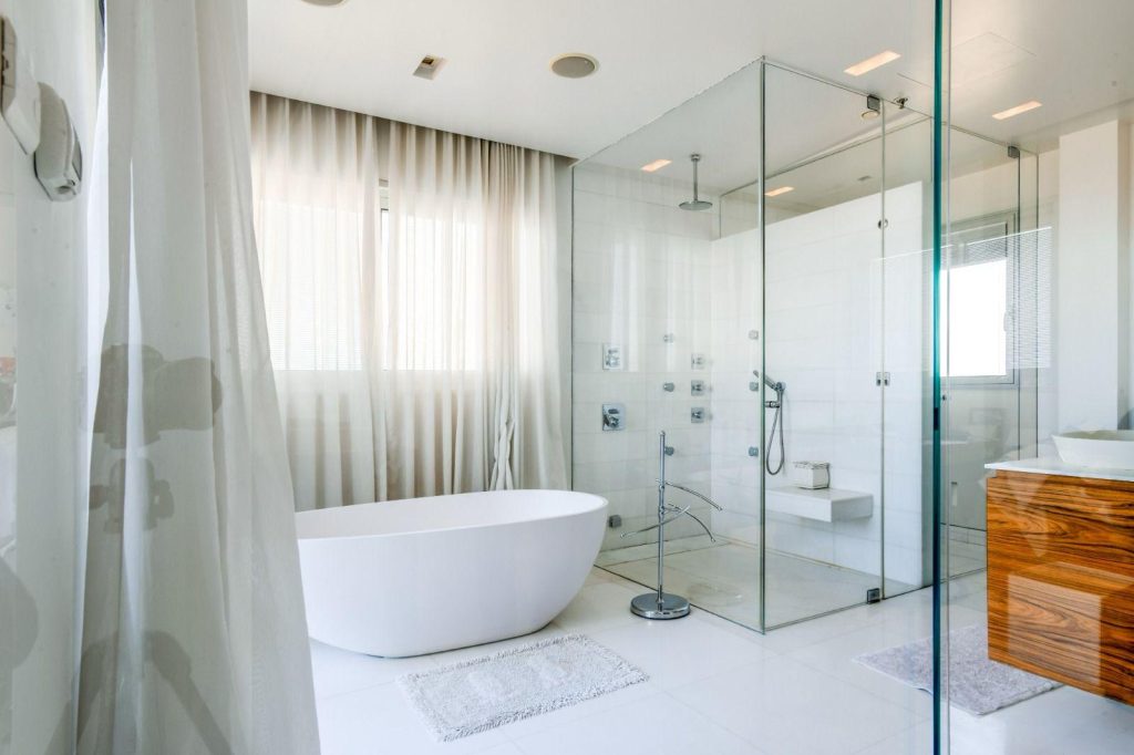 For Sale – An Extraordinary Oceanfront Penthouse in Ir Yamim, Netanya